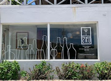 antigua-and-barbuda/shirley-heights-lookout/shop/premier-cru-english-harbour