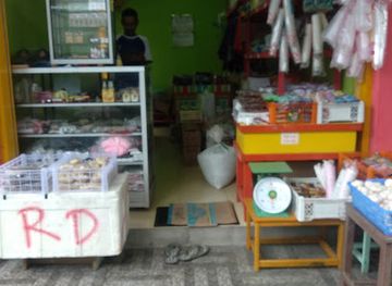 indonesia/banda-islands/shop/toko-nengsi