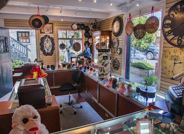 california/carmel-by-the-sea/shop/carmel-music-box-co