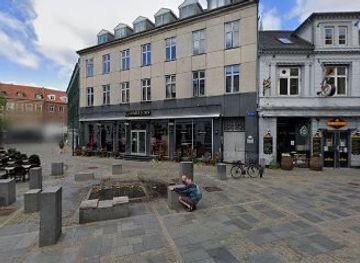 denmark/slagelse/shop/kings-queens