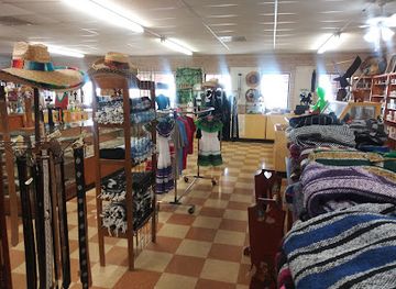 new-mexico/southeast-new-mexico/shop/cactus-cave-gift-shop