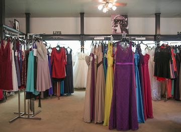 california/lodi/shop/elizabeth-of-lodi