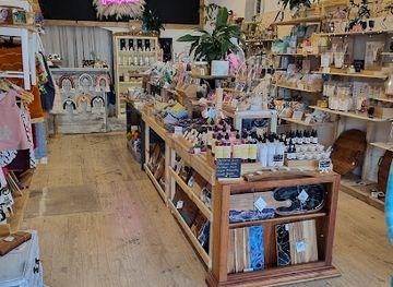 australia/fleurieu-peninsula/shop/harbor-collective-on-the-fleurieu