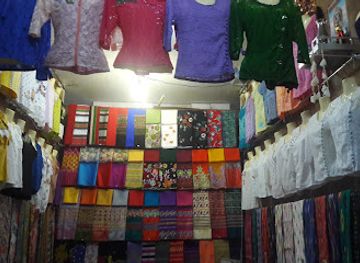 myanmar-burma/naypyidaw/shop/waddi-htet