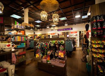 sri-lanka/kandy/shop/luv-sl-odel