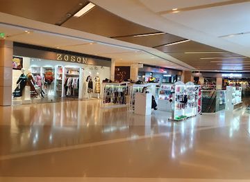 mongolia/buir-lake/shop/shangri-la-centre