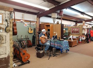 arkansas/conway/shop/small-towne-shoppes