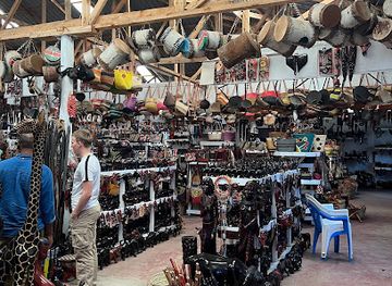 kenya/maasai-mara/shop/sand-grouse-curios-and-art-gallery