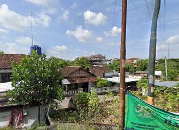 indonesia/yogyakarta/kotagede/shop/belanjaku-store