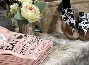 nebraska/platte-river-state-park/shop/simply-styled