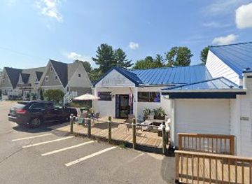 new-hampshire/laconia/shop/home-of-lake-vibes-clothing-co