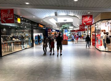 france/saint-malo/shop/centre-commercial-la-madeleine