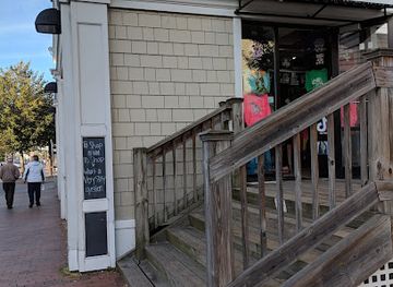 maine/old-orchard-beach/shop/sea-the-sun