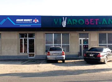 armenia/haghpat/shop/grand-market