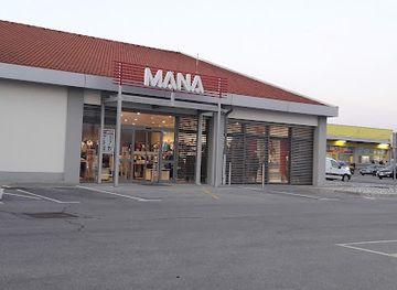 slovenia/postojna/shop/mana-postojna