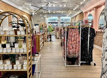 michigan/st-joseph/shop/lee-birch-st-joseph