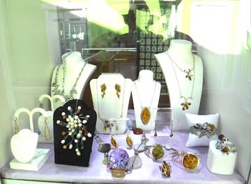 the-bahamas/lucaya/shop/goldylocks-jewelry