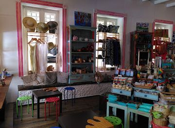 grenada/saint-john/shop/house-of-chocolate-grenada-museum