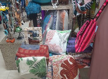 trinidad-and-tobago/scarborough/shop/batiki-point