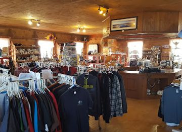 canada/gros-morne-national-park/shop/fishing-point-emporium