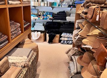 australia/goldfields-esperance/shop/signature-on-hastings