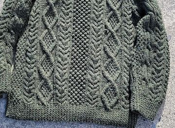 ireland/slieve-league/shop/hand-knitted-sweaters