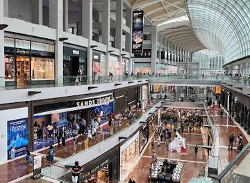 singapore/marina-bay/marina-centre/shop/louis-vuitton-island-store