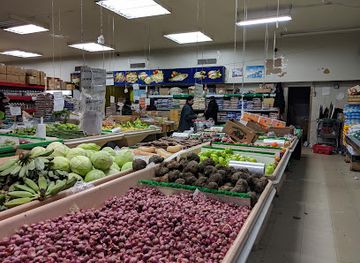 canada/kootenays/shop/yal-market