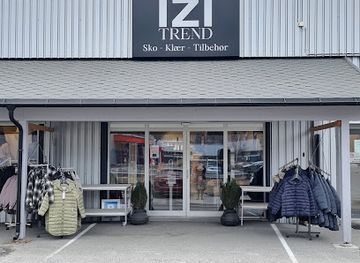 norway/telemark/shop/izi-shoes-clothing