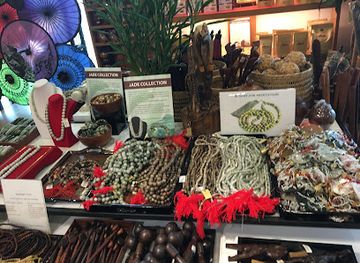 myanmar-burma/rakhine-yoma/shop/artisan-souvenir-shop