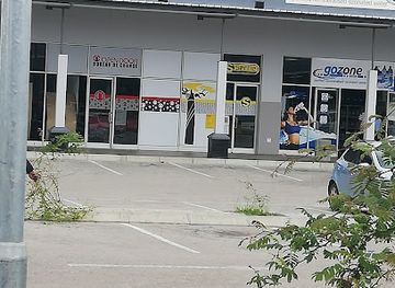 botswana/kweneng-district/shop/kwena-mall