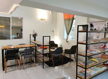 myanmar-burma/mandalay-region/shop/bless-bear-coffee