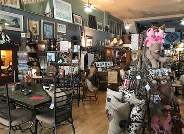 missouri/sedalia/shop/the-flying-pig-emporium