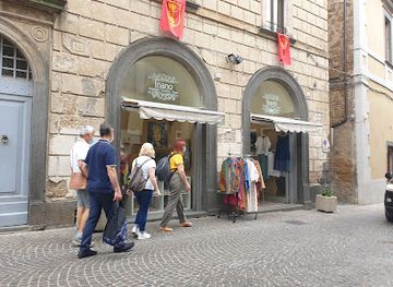 italy/orvieto/shop/milla-mo