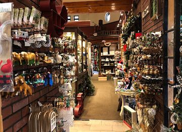 new-jersey/cape-may/shop/winterwood-gift-christmas-shoppe
