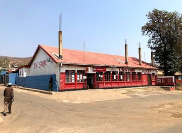 botswana/lobatse/shop/l-m-store