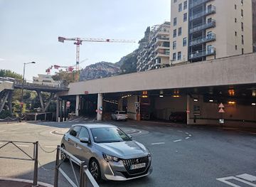 monaco/monaco-grand-prix-circuit/shop/carrefour-monaco