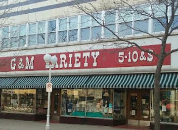 michigan/warren-dunes-state-park/shop/g-m-variety