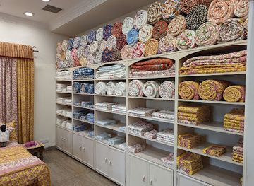 india/delhi/connaught-place/shop/soma-shop