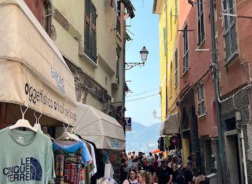 italy/cinque-terre/shop/emporio-vernazza-di-raso-cristian