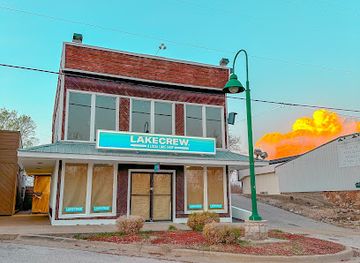 missouri/lake-of-the-ozarks/shop/lakecrew