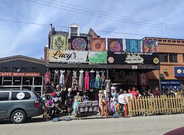 pennsylvania/pittsburgh/shop/lucy-s-handmade-clothing-shop-strip-district