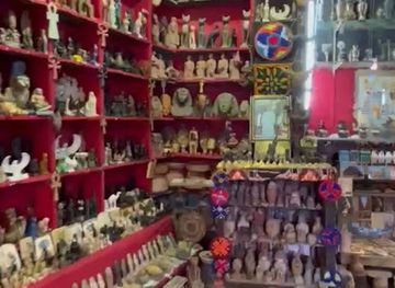 egypt/aswan/aswan-city-center/shop/aswan-collectibles