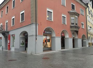 austria/lunersee/shop/street-one