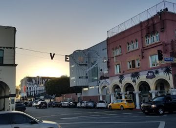california/venice-beach/shop/green-goddess-collective