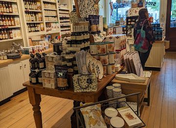 maine/camden/shop/stonewall-kitchen-camden-company-store