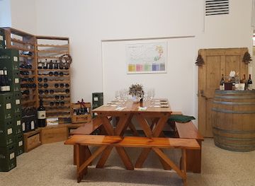 austria/zillertal-alps/shop/wein-spirituosen-rieser