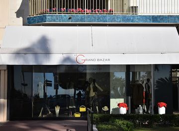 france/cannes/palm-beach/shop/the-grand-bazaar