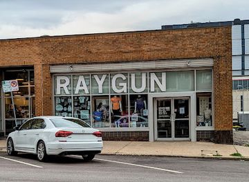 kansas/kansas-city/crossroads-arts-district/shop/raygun