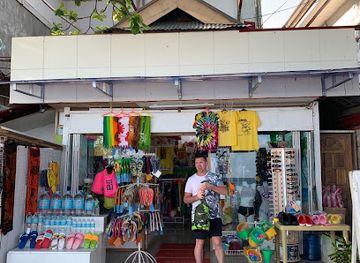 philippines/panglao-island/shop/bongo-souvenir-and-boutique-shop-alona-beach-panglao